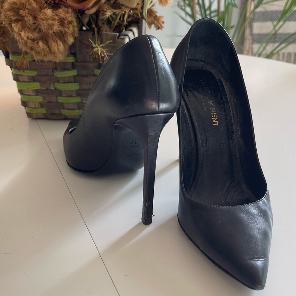Saint Laurent black heels size 7 1/2 - Picture 1 of 6